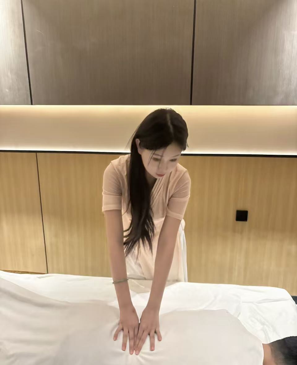 8dc9538d0992849867a785d94ae4af26.jpg